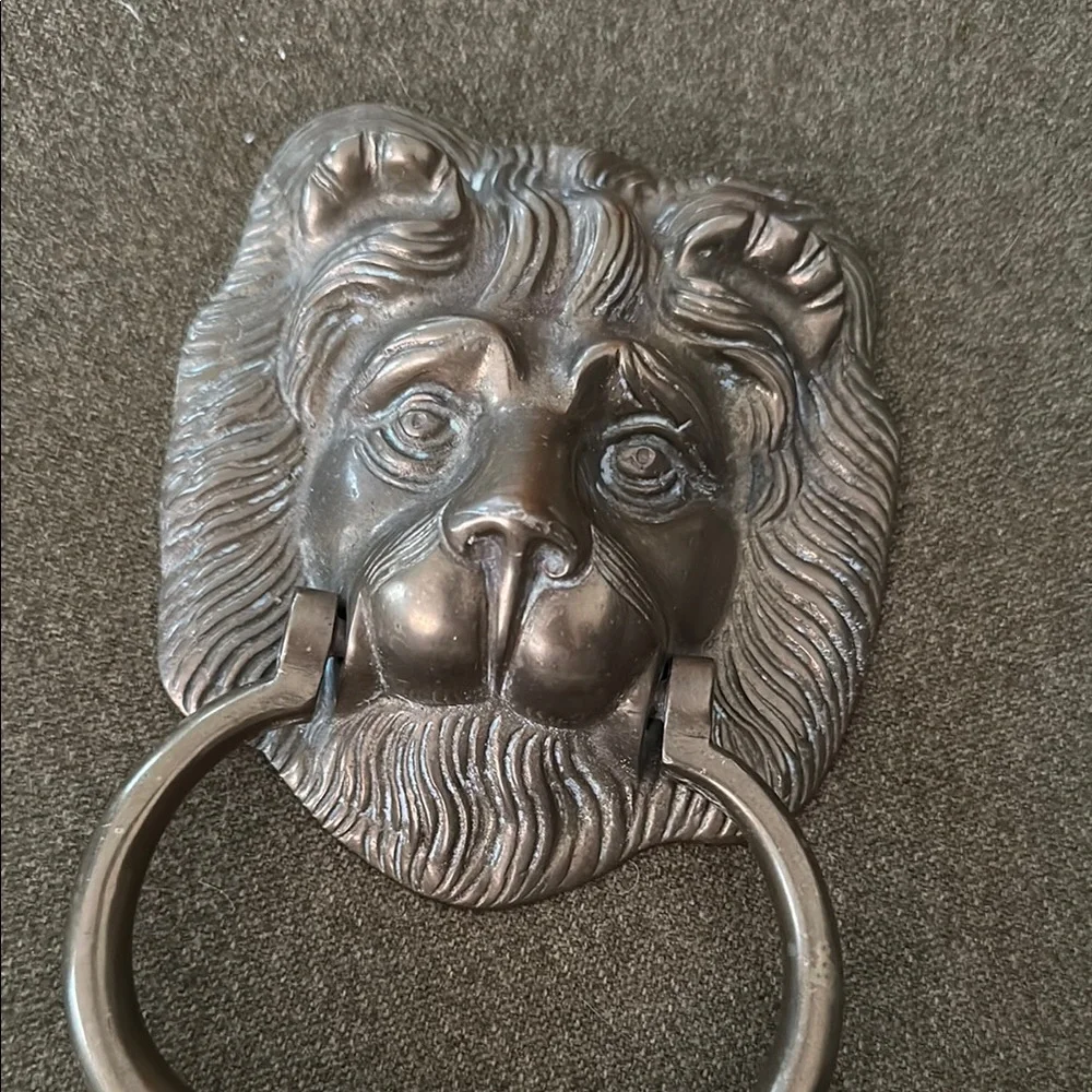 Antique Bronze brass Lion Head Door Knocker